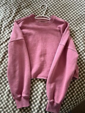 Abercrombie & Fitch Dusty Rose Pullover Sweatshirt